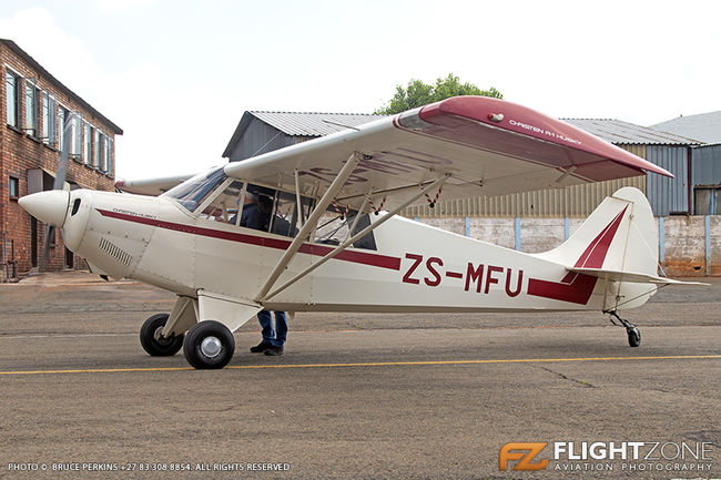 Aviat Husky ZS-MFU Rand Airport FAGM