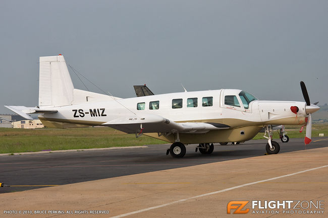 PAC 750 ZS-MIZ Lansria Airport FALA