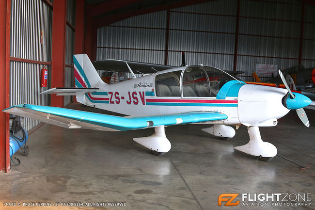 Robin DR400 ZS-JSV Rand Airport FAGM