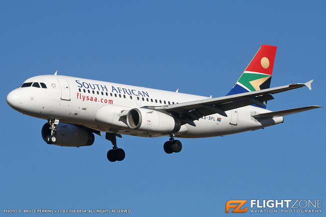 Airbus A319 ZS-SFL OR Tambo FAOR