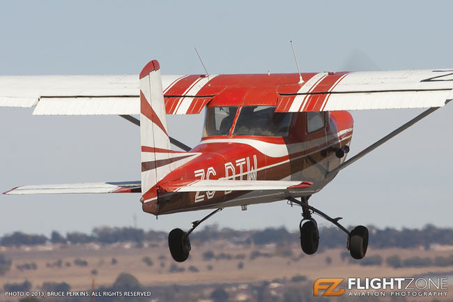 Cessna 150 ZS-DTW Krugersdorp Airfield FAKR