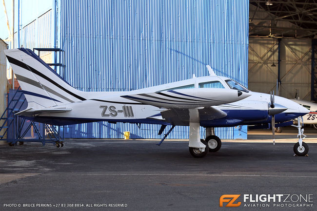Cessna 310 ZS-III Rand Airport FAGM