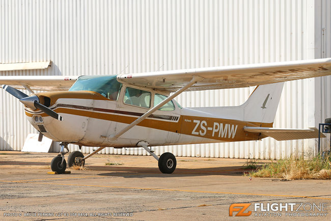 Cessna 172 Skylane ZS-PMW Wonderboom Airport FAWB