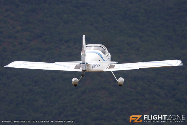 Vans RV-7 ZU-FSG Coves Airfield