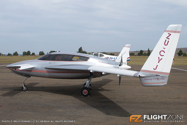 Velocity ZU-CYJ Vryheid Airfield FAVY