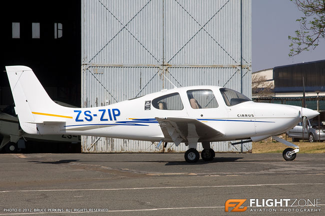 Cirrus SR-20 ZS-ZIP Rand Airport FAGM