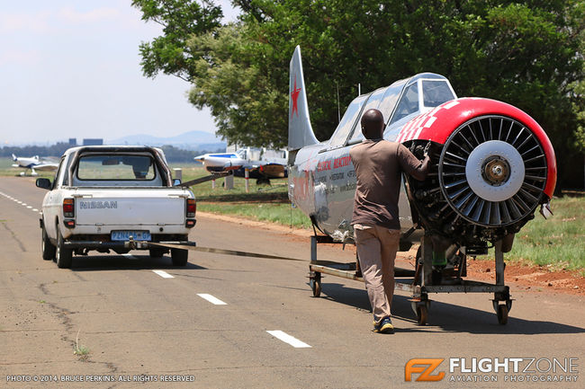 Yak-52 ZU-CWO Vereeniging Airfield FAVV