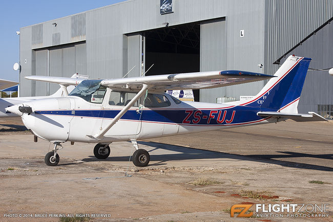 Cessna 172 ZS-FUJ Grand Central Airport FAGC