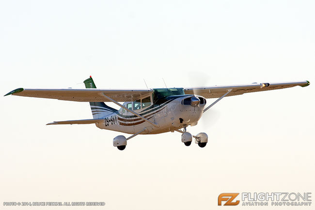 Cessna 207 ZS-SVY Grand Central Airport FAGC