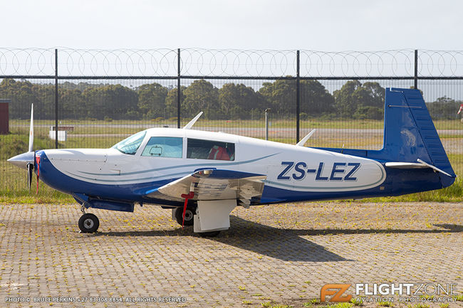 Mooney ZS-LEZ East London Airport FAEL