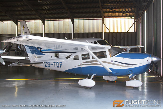 Cessna 206 Stationair ZS-TOP Lanseria Airport FALA