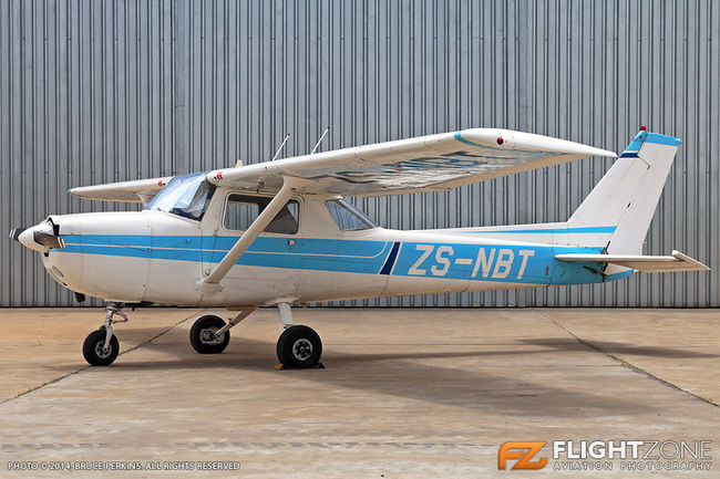 Cessna 152 ZS-NBT Rand Airport FAGM
