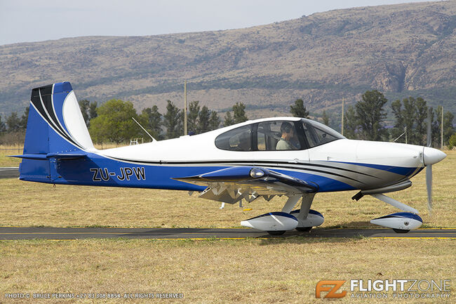 Vans RV-10 ZU-JPW Airspan Airfield