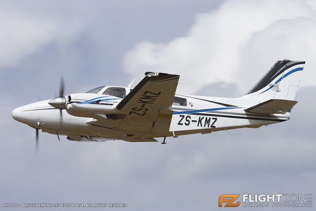 Beechcraft Baron 58P ZS-KMZ Middelburg Airfield FAMB 58
