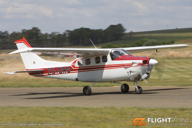 Cessna P210 Centurion ZS-ORO Parys FAPY