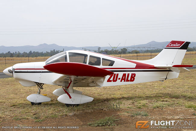 Cavalier SA102-5 ZU-ALB Airspan Airfield