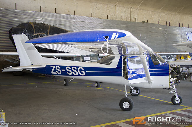Cessna 152 ZS-SSG Rand Airport FAGM
