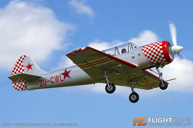 Yak-52 ZU-CWL Tedderfield Airfield FATA