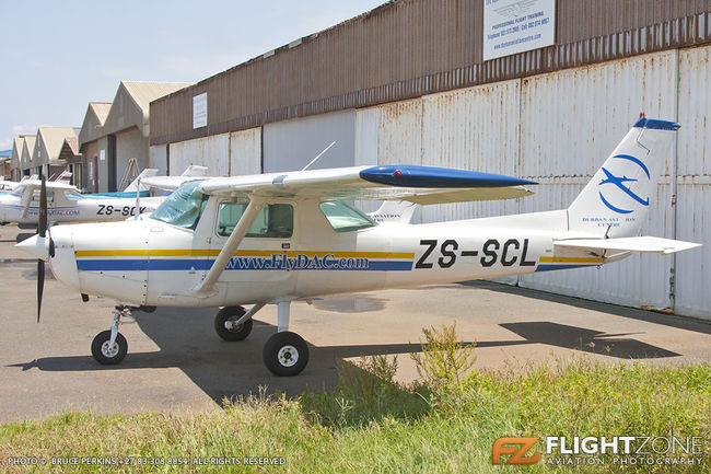Cessna 152 ZS-SCL Virginia Airport FAVG