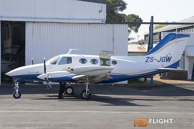 Cessna 401B ZS-JGW Rand Airport FAGM 401