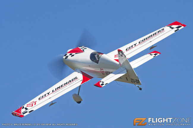 Giles G202 ZU-IDF Ladysmith Airfield FALY