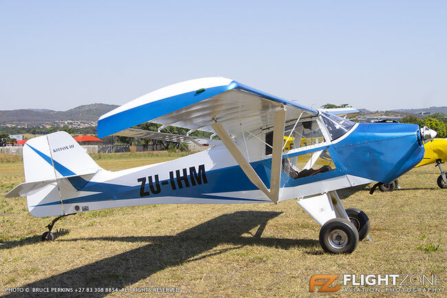 Kitfox III ZU-IHM Panorama Airfield