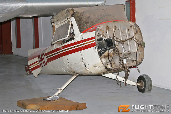 Cessna 152 ZS-JMC Rand Airport FAGM