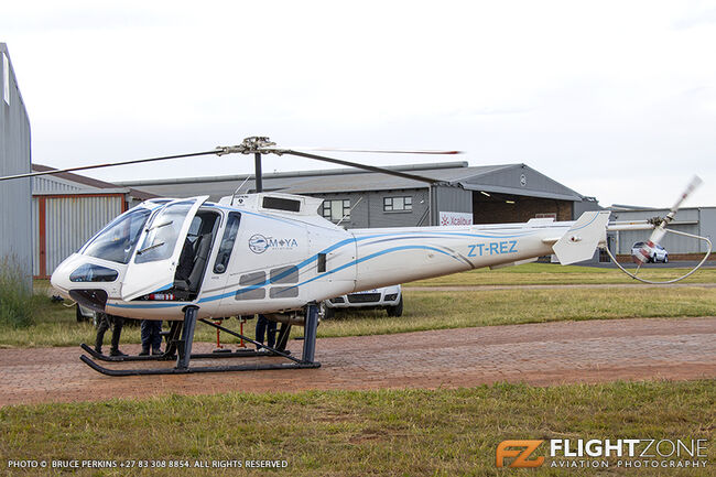 Enstrom 480B ZT-REZ Wonderboom Airport FAWB