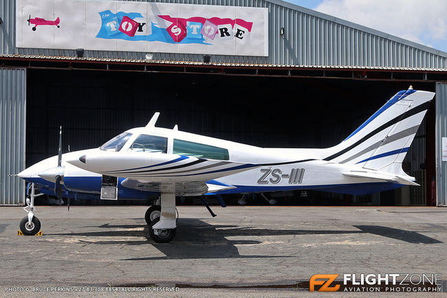 Cessna 310 ZS-III Rand Airport FAGM