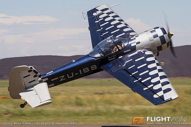 Yak-55 ZU-ISS Vereeniging Airfield FAVV