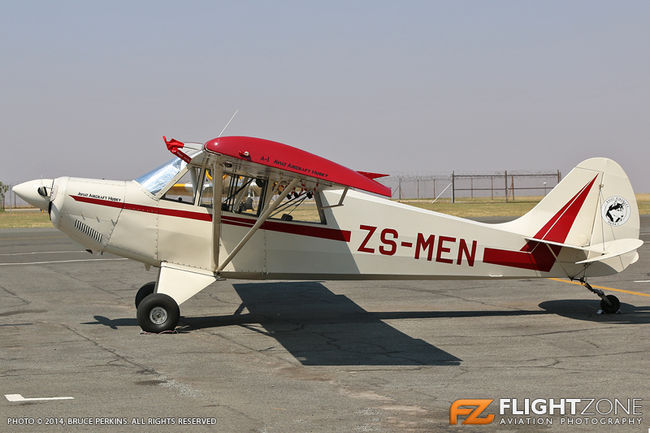 Aviat Husky ZS-MEN Rand Airport FAGM