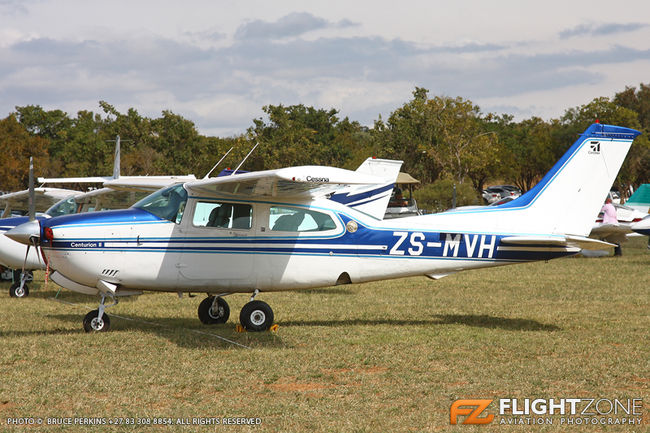 Cessna 210 Centurion ZS-MVH Zebula Airfield
