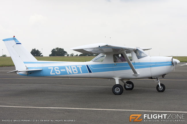 Cessna 152 ZS-NBT Rand Airport FAGM