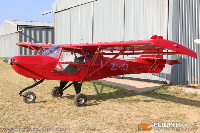 KFA Explorer ZU-ICZ Petit Airfield FARA