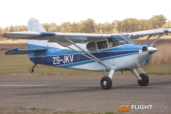 Stinson 108 ZS-JKV Parys Airfield FAPY
