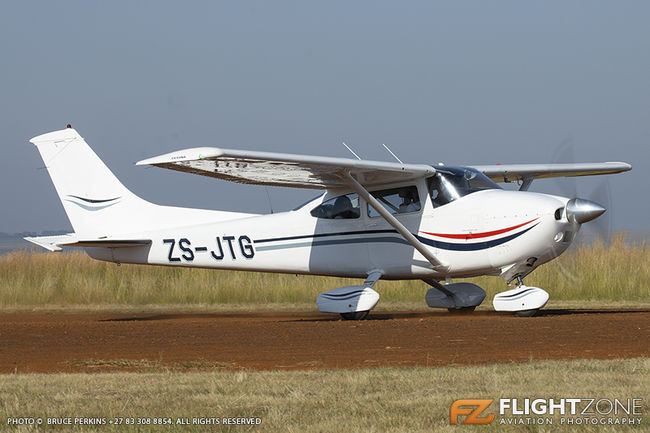 Cessna 182 Skylane ZS-JTG Middelburg Airfield FAMB
