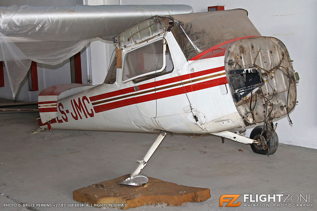 Cessna 152 ZS-JMC Rand Airport FAGM
