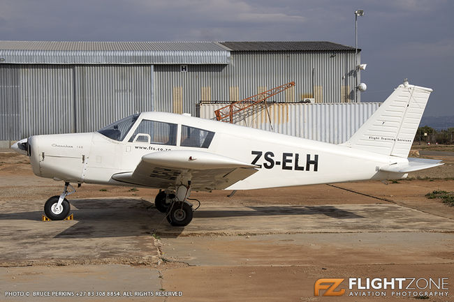 Piper PA-28 Cherokee ZS-ELH Grand Central Airport FAGC