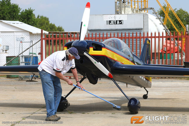 Giles G202 ZU-ZOZ Klerksdorp Airfield FAKD