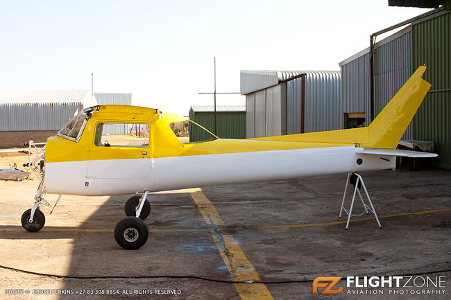 Cessna 150 ZS-JDJ Krugersdorp Airfield FAKR