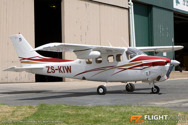 Cessna P210N ZS-KIW Rand Airport FAGM