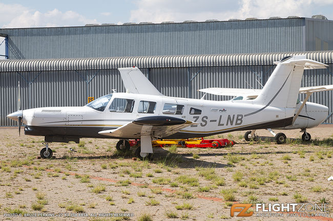 Piper PA-32RT-300T Turbo Lance II ZS-LNB Wonderboom Airport FAWB