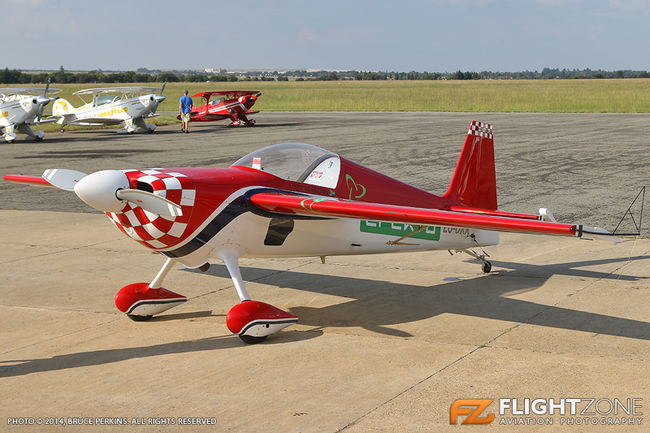Slick 360 ZU-DXX Klerksdorp Airfield FAKD