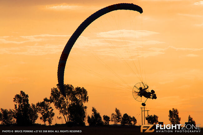 Motorised Paraglider Parys Airfield FAPY