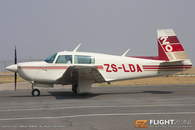 Mooney ZS-LDA Rand Airport FAGM