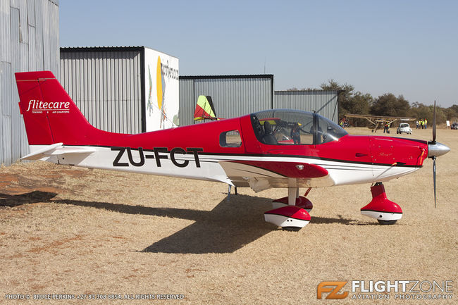 The Airplane Factory D6 Sling 2 ZU-FCT Kroon Airfield