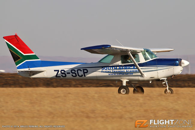 Cessna 152 ZS-SCP Rand Airport FAGM