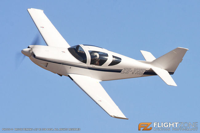 Glasair III ZS-VNE Springs Airfield FASI