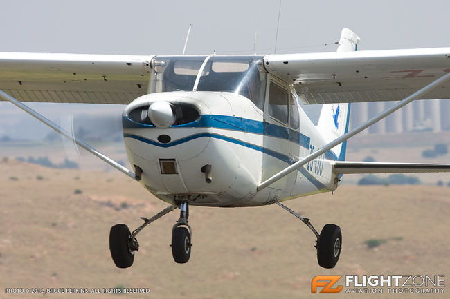 Cessna 172B ZS-COJ Krugersdorp Airfield FAKR
