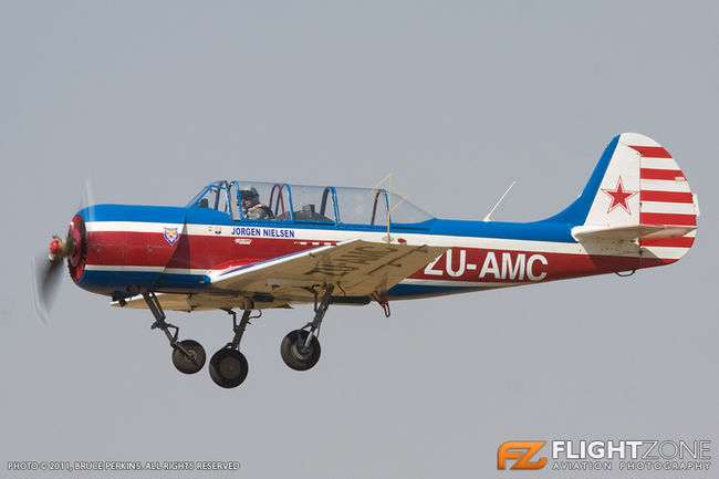 Yak-52 ZU-AMC Vereeniging Airport FAVV